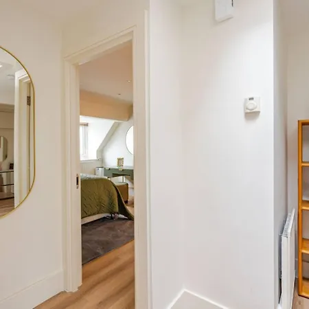 Apartment Floor Luxury Penthouse - Sleeps 6 London