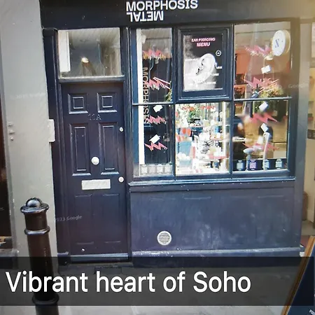 Vibrant Heart Of Soho * London