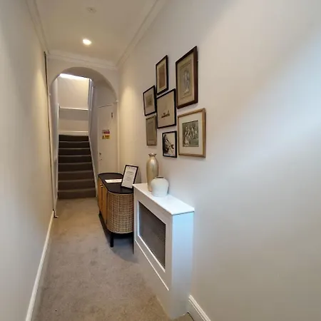 Apartment Cozy 2bed In The Citycenter London