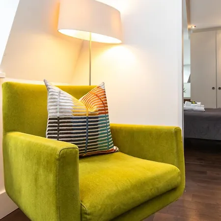 Charming 1br Near Monument Station! Londen