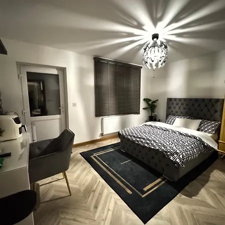Cosy Retreat Homestay Erith