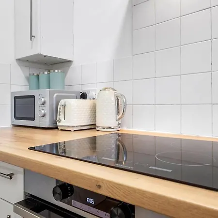Retreat 2 Bed Beauty Apartment *