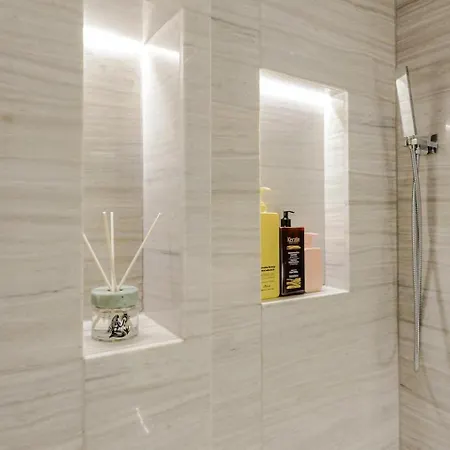 Award Winning Interior Designed Luxurious Mews In Knightsbridge Holiday home