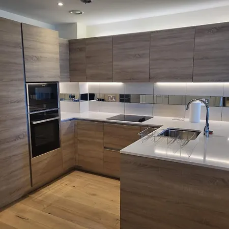 Amazing Suite,