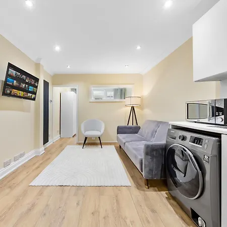 Bridge Apartment