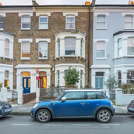 Starnest Shepherd's Bush