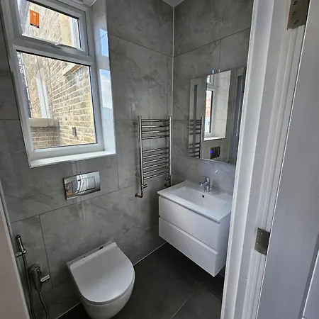 Apartment Starnest Shepherd's Bush London