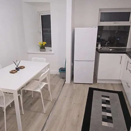 Cr0 Purley Way Serviced Apartment Croydon