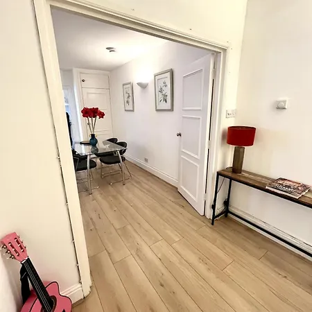 Cosy 1 Bdr In Notting Hill With Patio Apartment London