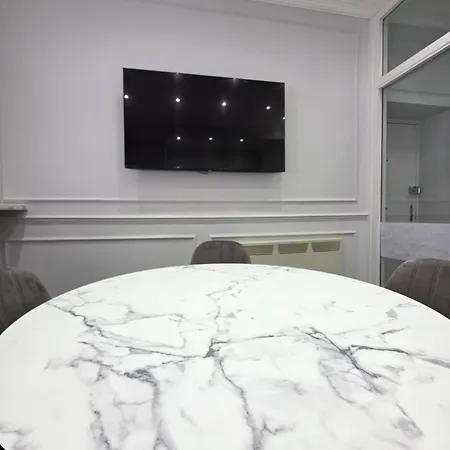 Apartment Paddington London
