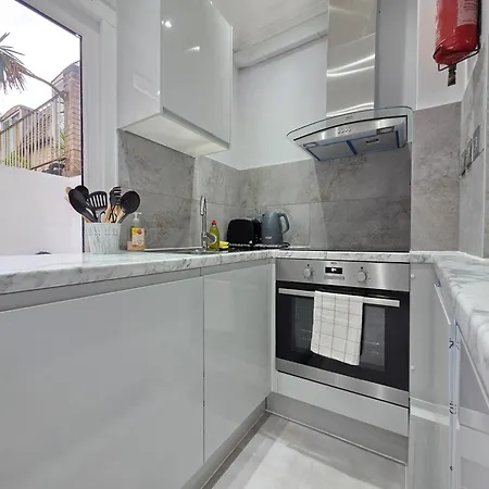 Apartment Paddington London