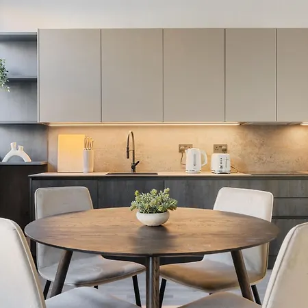 Modern Flat For 4 Ppl - 1min To Russel Square Tube Apartment