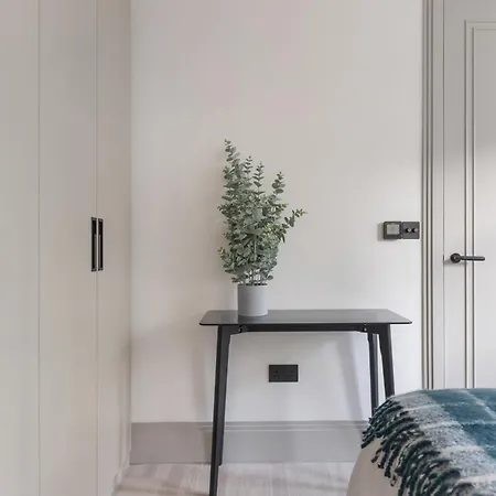 Modern Flat For 4 Ppl - 1min To Russel Square Tube London