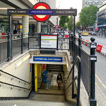 Apartment Cosy High-ceiling Victorian Flat With Balcony - 2mins To Hyde Park, Kensington Palace, Nottinghill, High Street Kensington,2br 2baths London