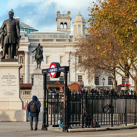 Welcome - Trafalgar Square Apartment London
