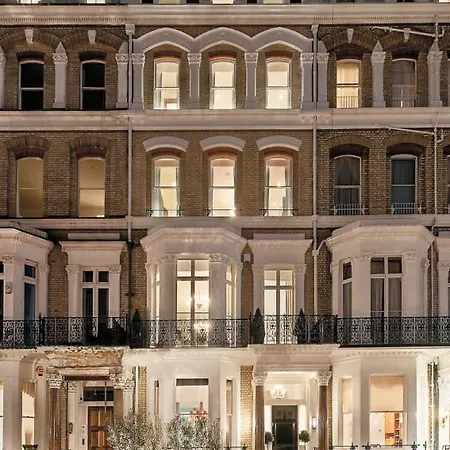 Cosy High-ceiling Victorian Flat With Balcony - 2mins To Hyde Park, Kensington Palace, Nottinghill, High Street Kensington,2br 2baths *