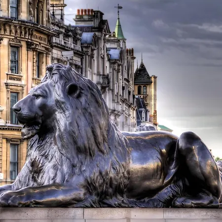 Apartment Welcome - Trafalgar Square *