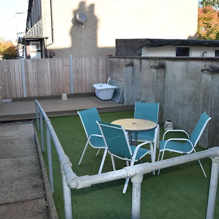 Chandos - 4 Bedroom House - 20 Mins To Centre * Londyn
