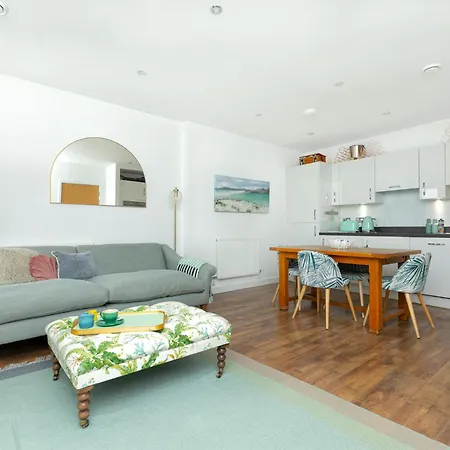 Stunning 1br Flat In Hackney, 2 Min Fields *
