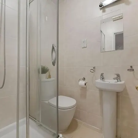 Apartment Knightsbridge Two Bed