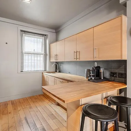 Holiday home Spacious On Chapel Market *