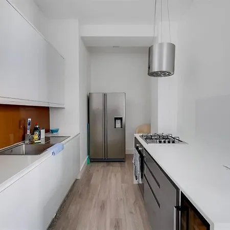 Bridgeman Road In King's Cross Apartment London