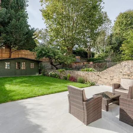 Maida Vale Gem By Little Venice With Stunning Garden Apartment London