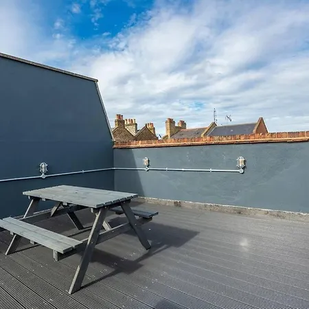 Holiday home Spacious On Chapel Market London