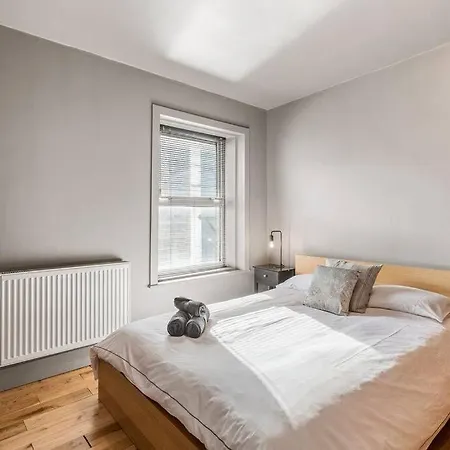 Spacious On Chapel Market Holiday home *