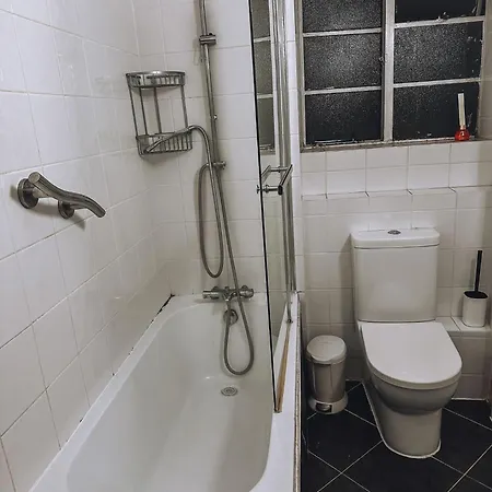 Apartment Cosy 2 Bedroom In Swiss Cottage. London