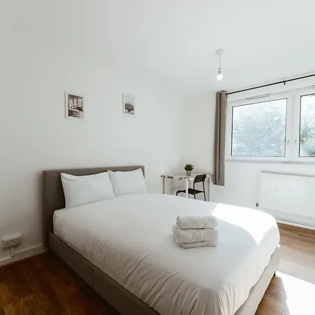 Shadwell Double - 13 Guest house *