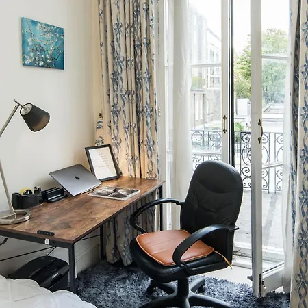 Cosy High-ceiling Victorian Flat With Balcony - 2mins To Hyde Park, Kensington Palace, Nottinghill, High Street Kensington,2br 2baths Apartment