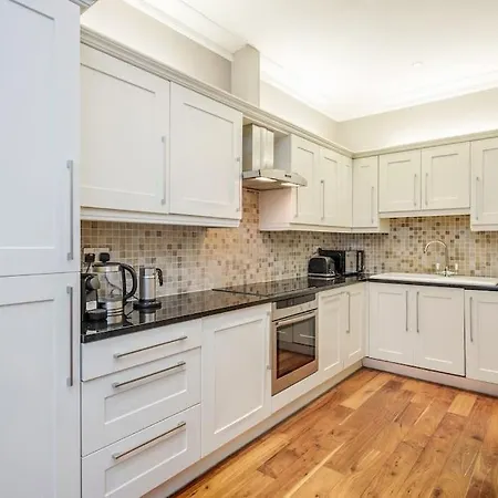 Big 2bed 2bath Mayfair,regent Street