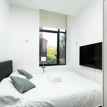 Apartment Modern Living At Antigallican In