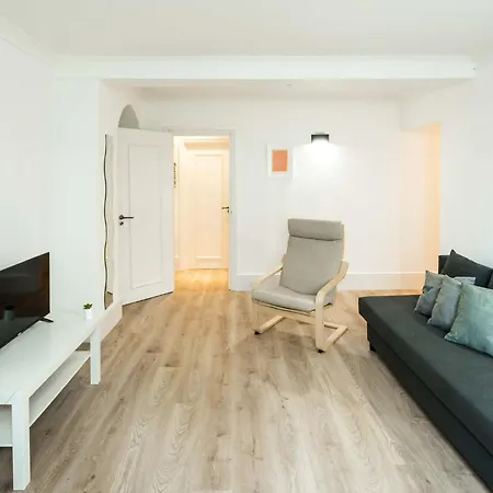 Cozy 1 Bedroom At Notting Hill *