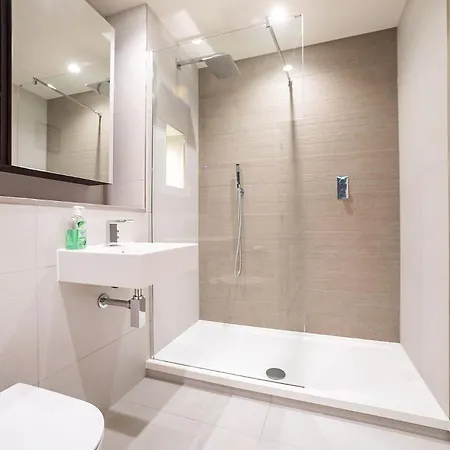 Apartment Modern, Stylish, Canalside Penthouse Next To Wembley Stadium! *