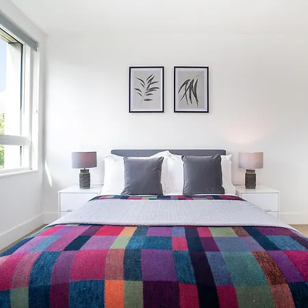 Modern, Stylish, Canalside Penthouse Next To Wembley Stadium! * London