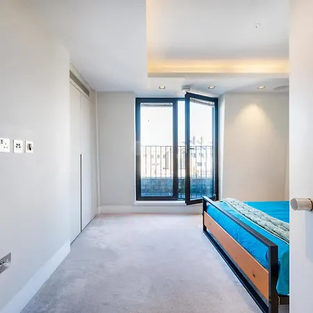 Arcore Premium Bloomsbury