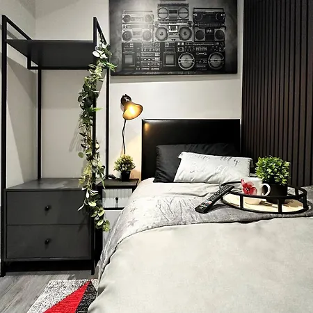 Holiday home Boutique Backyard - Brimsdown Enfield