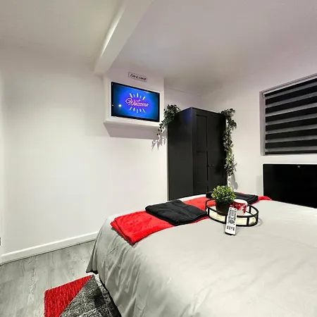 Boutique Backyard - Brimsdown