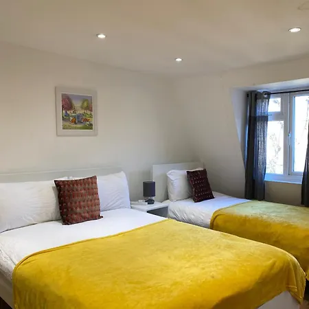 Comfy Bedrooms Near Euston Station - 1 Exmouth Homestay *