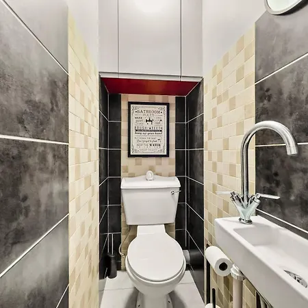 Special Spa-partment Whot Tub,sauna,lounge-maerdy Apartment