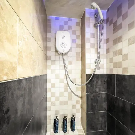 Apartment Special Spa-partment Whot Tub,sauna,lounge-maerdy