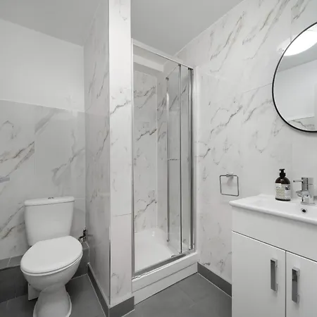 Fitzrovia Modern Apartment
