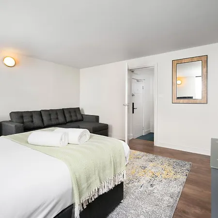 Fitzrovia Modern Apartment London