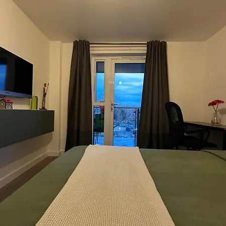 Lovely 2-bed In