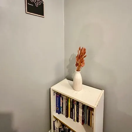 Cozy Corner Retreat * London