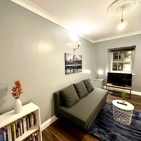 Cozy Corner Retreat