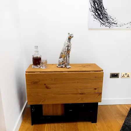 Peninsula Life- Stylish Greenwich 1bed Flat * Londres