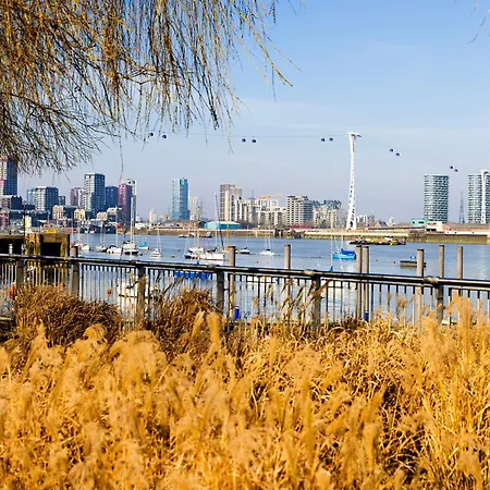 Peninsula Life- Stylish Greenwich 1bed Flat * Londres
